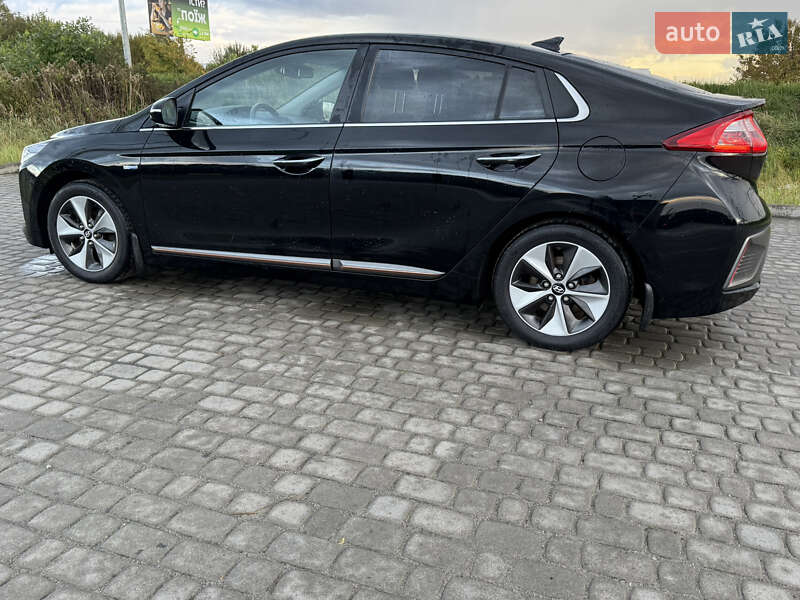 Хэтчбек Hyundai Ioniq 2018 в Львове фото 28 Хэтчбек Hyundai Ioniq 2018 в Львове