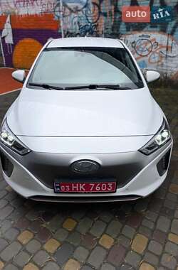 Хэтчбек Hyundai Ioniq 2018 в Луцке