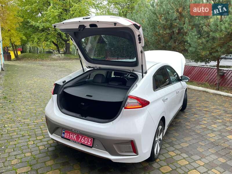 Хэтчбек Hyundai Ioniq 2018 в Луцке фото 28 Хэтчбек Hyundai Ioniq 2018 в Луцке