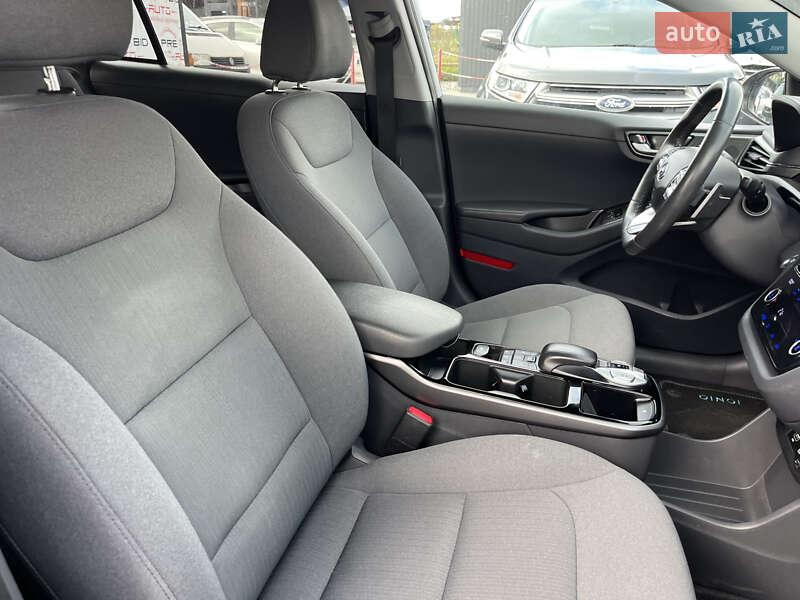Лифтбек Hyundai Ioniq 2020 в Львове
