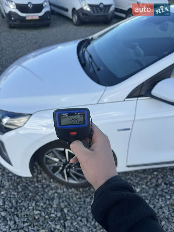 Лифтбек Hyundai Ioniq 2020 в Умани