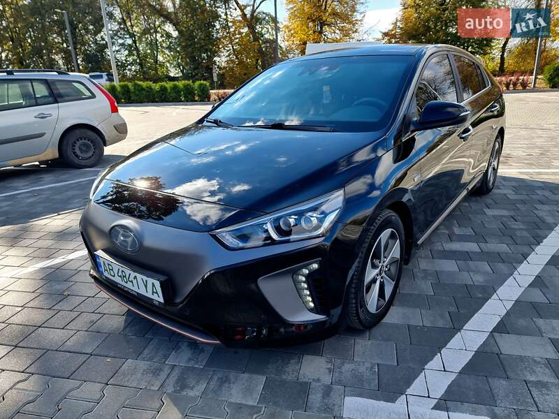 Хэтчбек Hyundai Ioniq 2018 в Виннице