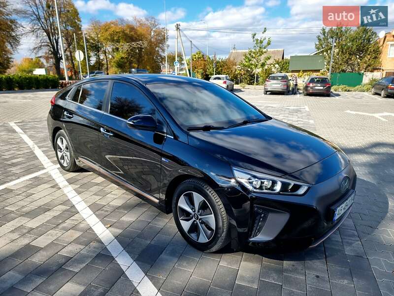 Хэтчбек Hyundai Ioniq 2018 в Виннице