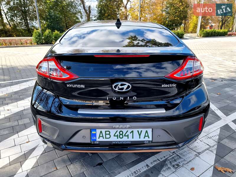Хэтчбек Hyundai Ioniq 2018 в Виннице