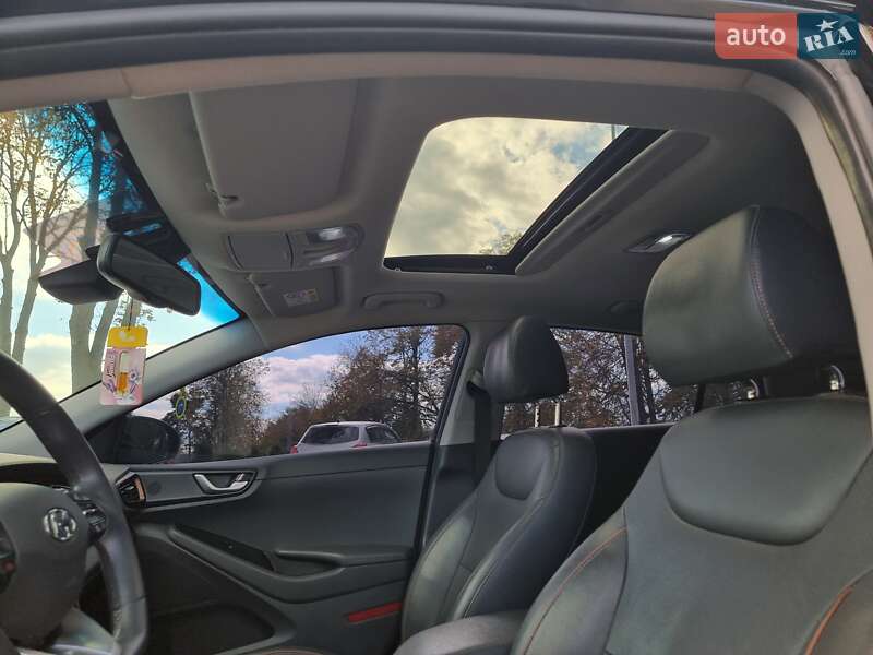 Хэтчбек Hyundai Ioniq 2018 в Виннице