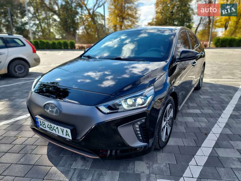 Хэтчбек Hyundai Ioniq 2018 в Виннице