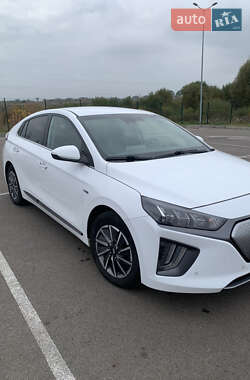 Лифтбек Hyundai Ioniq 2020 в Ровно