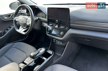Лифтбек Hyundai Ioniq 2020 в 