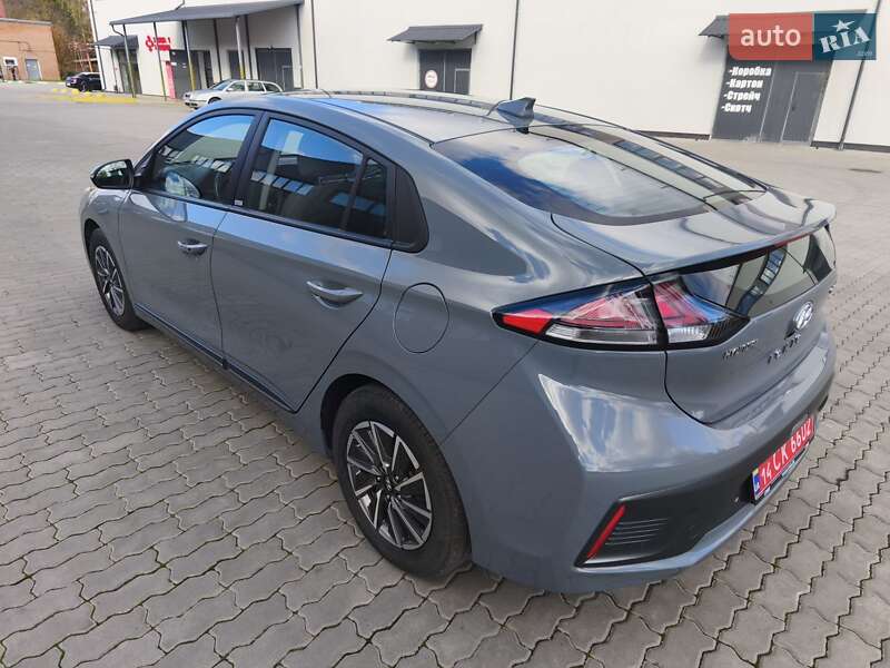 Лифтбек Hyundai Ioniq 2021 в Трускавце фото 34 Лифтбек Hyundai Ioniq 2021 в Трускавце