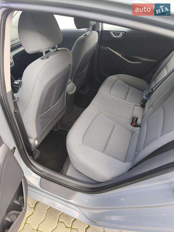 Лифтбек Hyundai Ioniq 2021 в Трускавце фото 41 Лифтбек Hyundai Ioniq 2021 в Трускавце