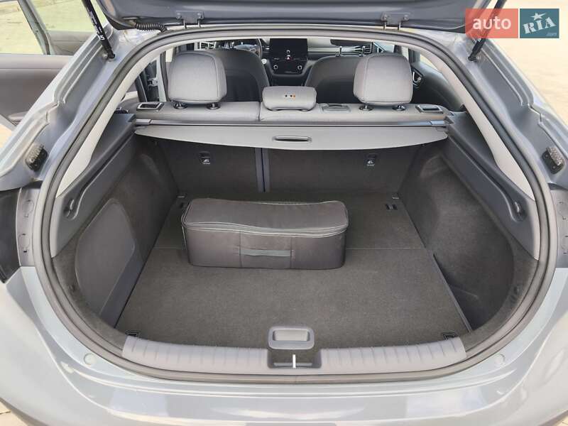 Лифтбек Hyundai Ioniq 2021 в Трускавце фото 53 Лифтбек Hyundai Ioniq 2021 в Трускавце