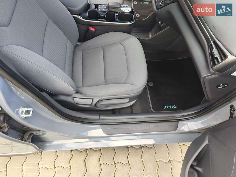Лифтбек Hyundai Ioniq 2021 в Трускавце фото 61 Лифтбек Hyundai Ioniq 2021 в Трускавце