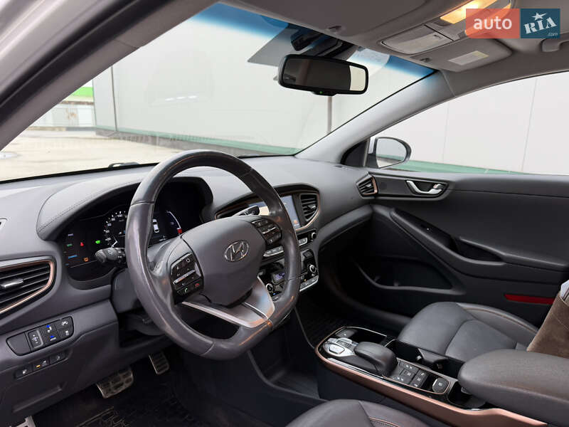 Хэтчбек Hyundai Ioniq 2018 в Виннице фото 12 Хэтчбек Hyundai Ioniq 2018 в Виннице