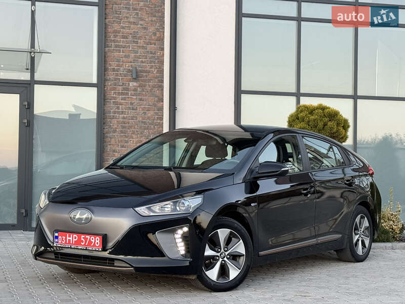 Хэтчбек Hyundai Ioniq 2018 в Тернополе