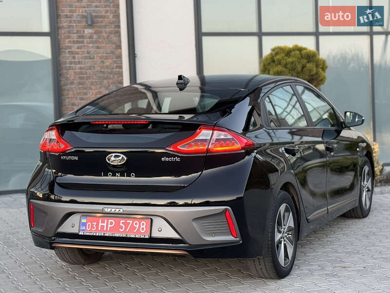 Хэтчбек Hyundai Ioniq 2018 в Тернополе