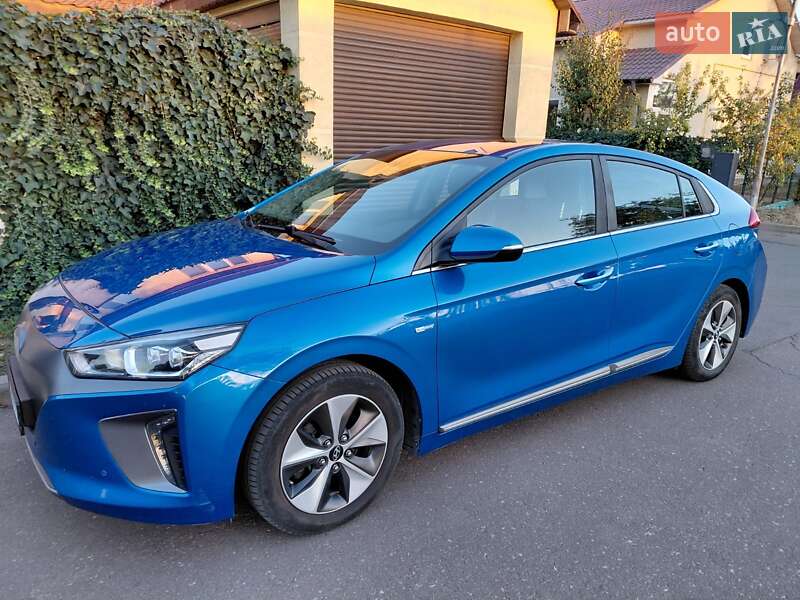 Hyundai Ioniq 2017 Hyundai Ioniq 2017