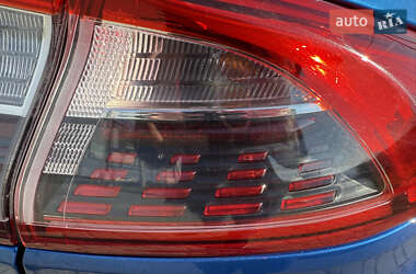 Хэтчбек Hyundai Ioniq 2018 в 