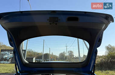 Хэтчбек Hyundai Ioniq 2018 в 