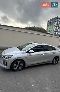 Хэтчбек Hyundai Ioniq 2017 в Виннице