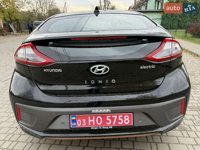 Хэтчбек Hyundai Ioniq 2018 в Львове фото 57 Хэтчбек Hyundai Ioniq 2018 в Львове