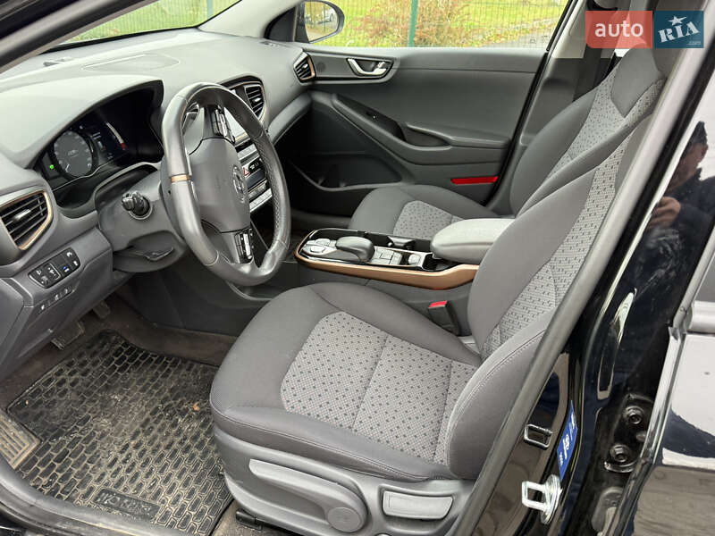 Хэтчбек Hyundai Ioniq 2018 в Львове фото 69 Хэтчбек Hyundai Ioniq 2018 в Львове
