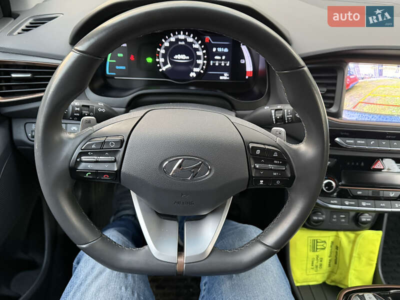 Хэтчбек Hyundai Ioniq 2018 в Львове фото 75 Хэтчбек Hyundai Ioniq 2018 в Львове