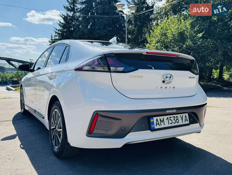 Ліфтбек Hyundai Ioniq 2020 в Житомирі фото 6 Ліфтбек Hyundai Ioniq 2020 в Житомирі