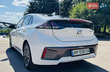 Лифтбек Hyundai Ioniq 2020 в 