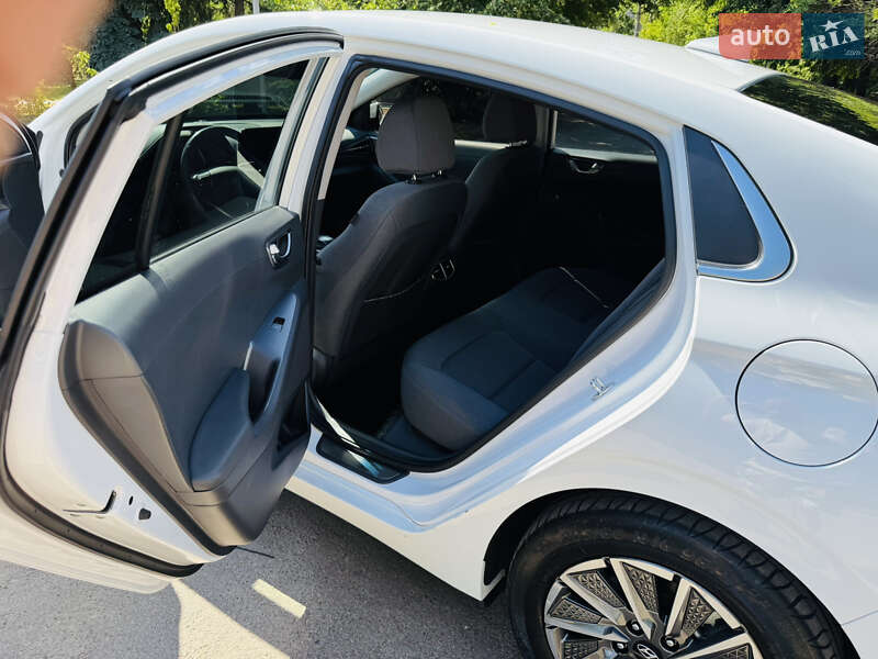 Ліфтбек Hyundai Ioniq 2020 в Житомирі фото 10 Ліфтбек Hyundai Ioniq 2020 в Житомирі