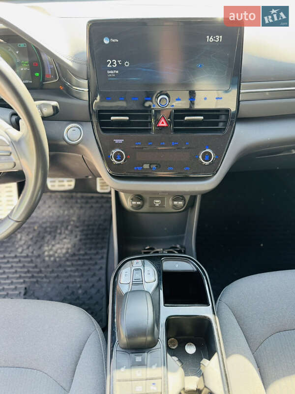 Ліфтбек Hyundai Ioniq 2020 в Житомирі фото 13 Ліфтбек Hyundai Ioniq 2020 в Житомирі
