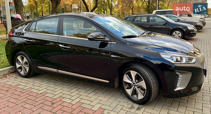 Хэтчбек Hyundai Ioniq 2019 в Луцке