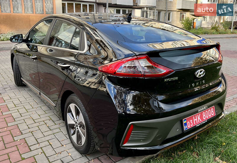 Хэтчбек Hyundai Ioniq 2019 в Луцке