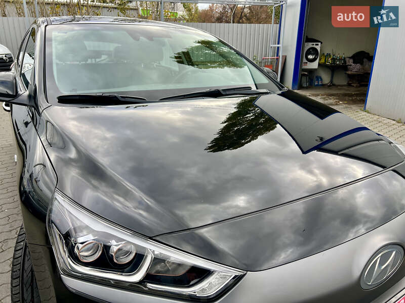 Хэтчбек Hyundai Ioniq 2019 в Луцке