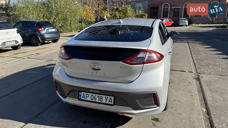 Хэтчбек Hyundai Ioniq 2018 в Запорожье фото 2 Хэтчбек Hyundai Ioniq 2018 в Запорожье