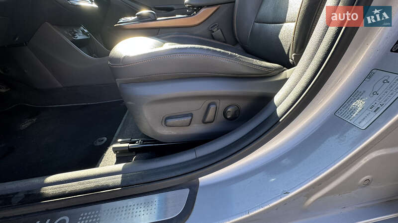 Хэтчбек Hyundai Ioniq 2018 в Запорожье фото 8 Хэтчбек Hyundai Ioniq 2018 в Запорожье
