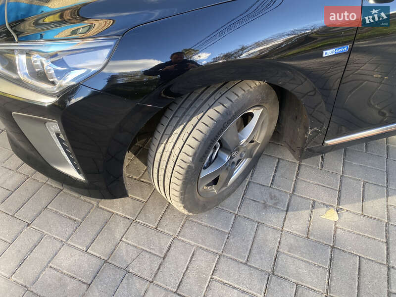 Хэтчбек Hyundai Ioniq 2016 в Виннице фото 15 Хэтчбек Hyundai Ioniq 2016 в Виннице