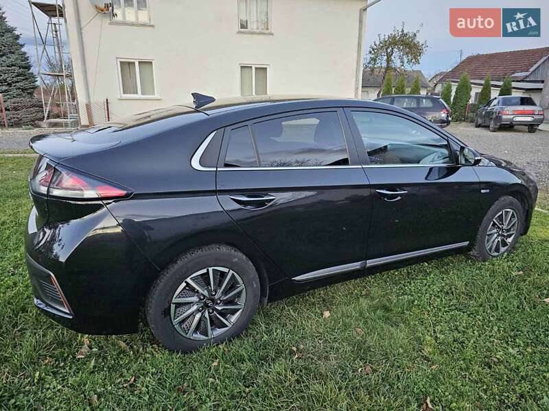 Лифтбек Hyundai Ioniq 2019 в Стрые фото 9 Лифтбек Hyundai Ioniq 2019 в Стрые