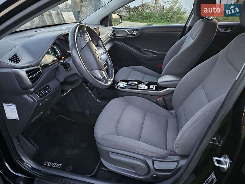 Лифтбек Hyundai Ioniq 2019 в Стрые фото 30 Лифтбек Hyundai Ioniq 2019 в Стрые