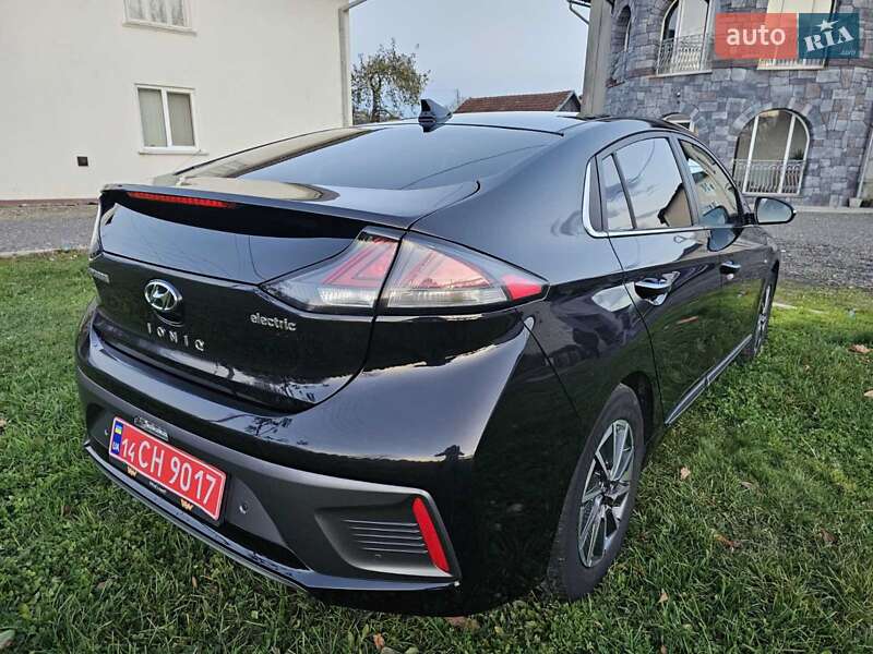 Лифтбек Hyundai Ioniq 2019 в Стрые фото 35 Лифтбек Hyundai Ioniq 2019 в Стрые