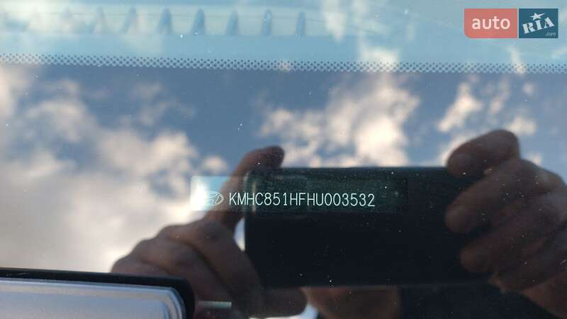 Хэтчбек Hyundai Ioniq 2016 в Умани