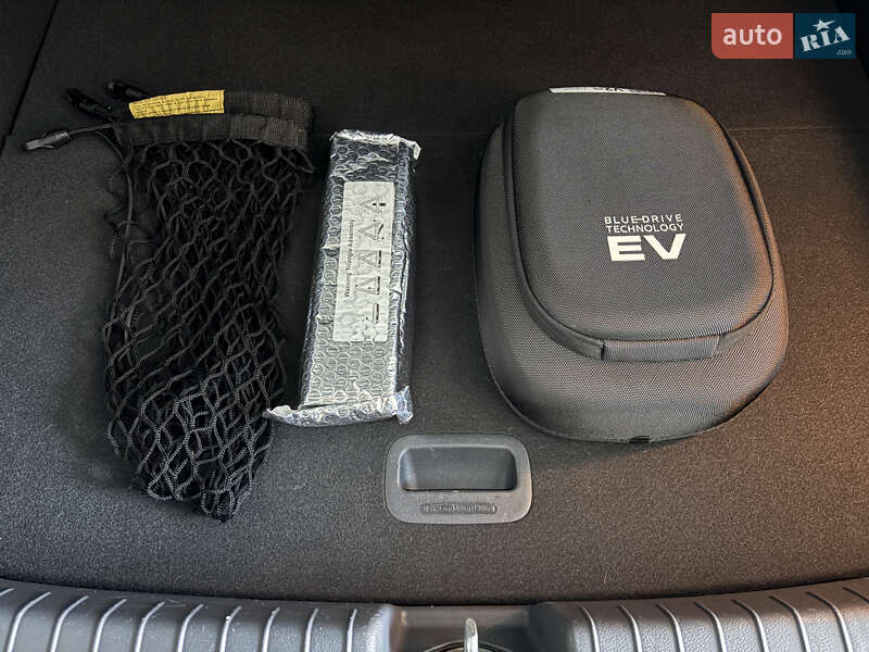Хэтчбек Hyundai Ioniq 2019 в Кривом Роге фото 20 Хэтчбек Hyundai Ioniq 2019 в Кривом Роге