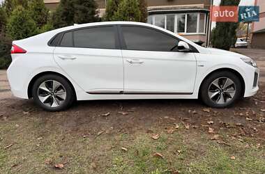 Ліфтбек Hyundai Ioniq 2019 в Ніжині