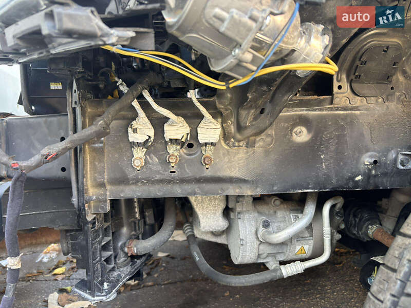 Лифтбек Hyundai Ioniq 2020 в Запорожье фото 21 Лифтбек Hyundai Ioniq 2020 в Запорожье