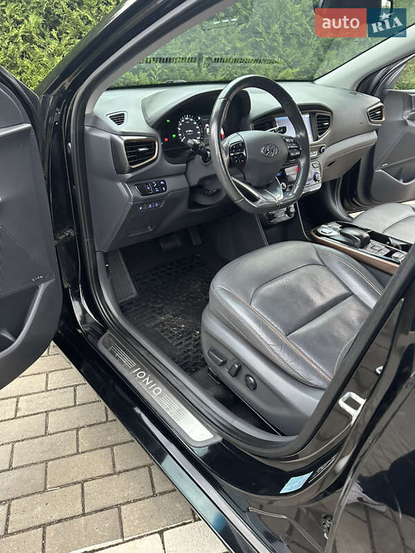 Хэтчбек Hyundai Ioniq 2017 в Луцке фото 62 Хэтчбек Hyundai Ioniq 2017 в Луцке