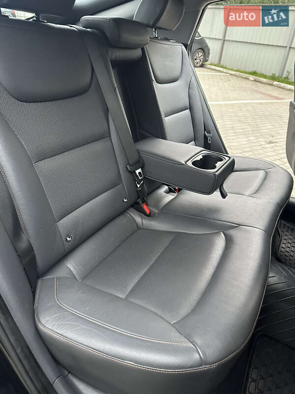 Хэтчбек Hyundai Ioniq 2017 в Луцке фото 73 Хэтчбек Hyundai Ioniq 2017 в Луцке