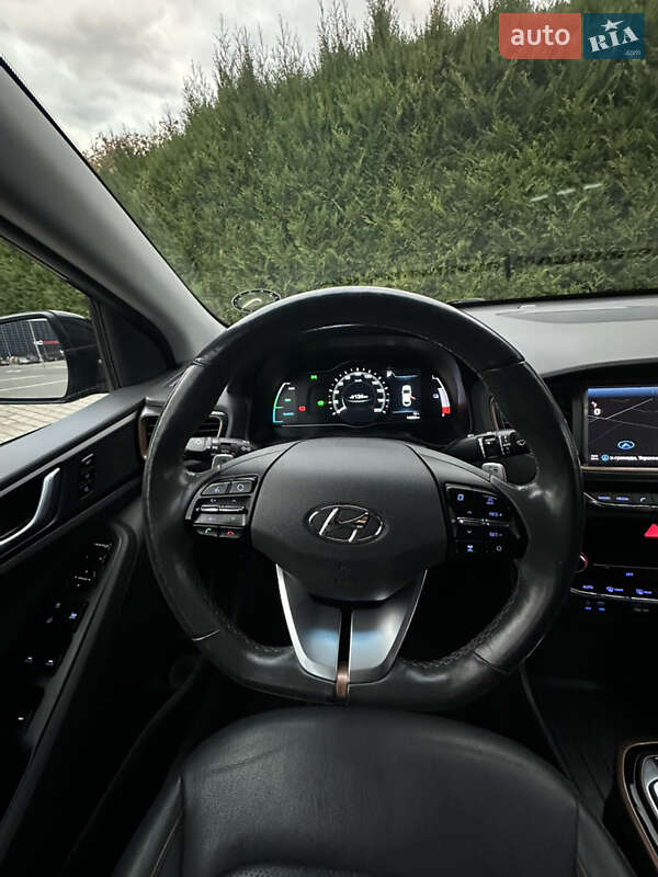 Хэтчбек Hyundai Ioniq 2017 в Луцке фото 77 Хэтчбек Hyundai Ioniq 2017 в Луцке