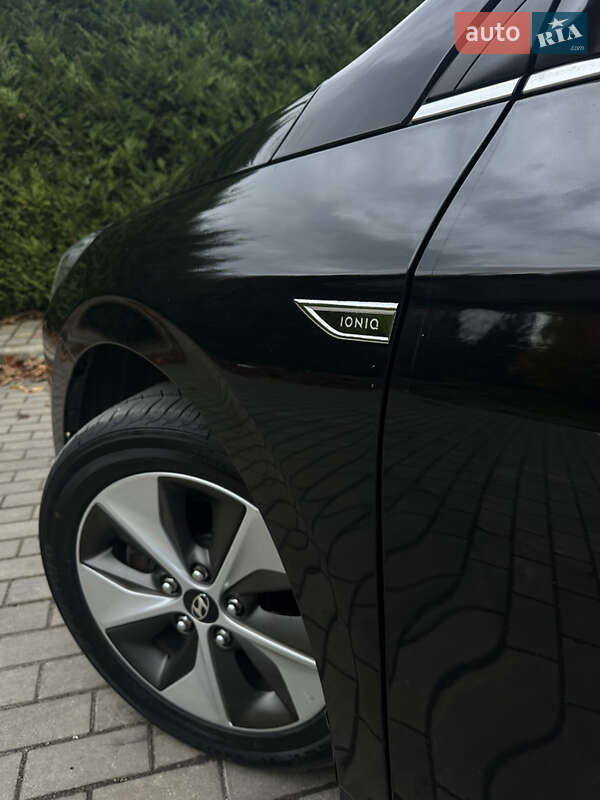 Хэтчбек Hyundai Ioniq 2017 в Луцке фото 98 Хэтчбек Hyundai Ioniq 2017 в Луцке