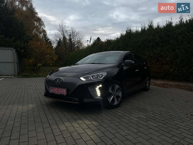 Хэтчбек Hyundai Ioniq 2017 в Луцке фото 102 Хэтчбек Hyundai Ioniq 2017 в Луцке