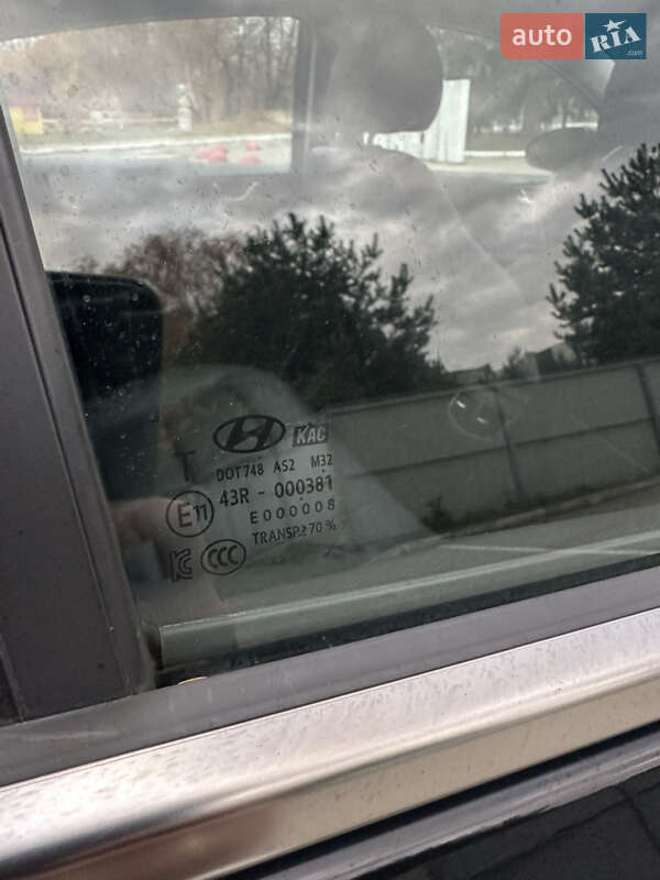 Хэтчбек Hyundai Ioniq 2017 в Луцке фото 112 Хэтчбек Hyundai Ioniq 2017 в Луцке