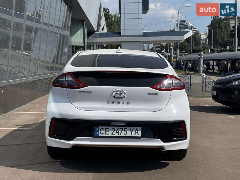Хетчбек Hyundai Ioniq 2019 в Києві фото 8 Хетчбек Hyundai Ioniq 2019 в Києві